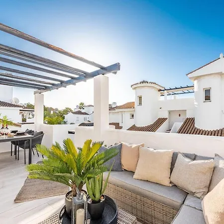 Apartamento Naranjos New Scandinavian Style Duplex Penthouse Within Walking Distance To Puerto Banus